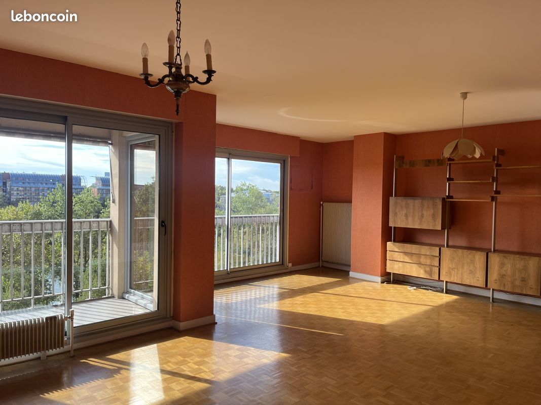 Appartement 4 pièces 103 m² · à Caluire-Et-Cuire · 103 m² · 350 000 €