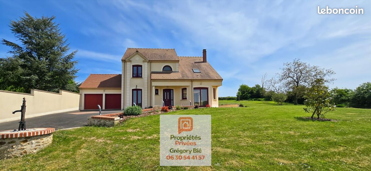 Maison 7 pièces 160 m² · à Villeneuve-le-Comte · 160 m² · 539 000 €