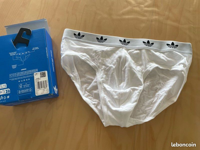 Slip sport Adidas taille L (image 1)