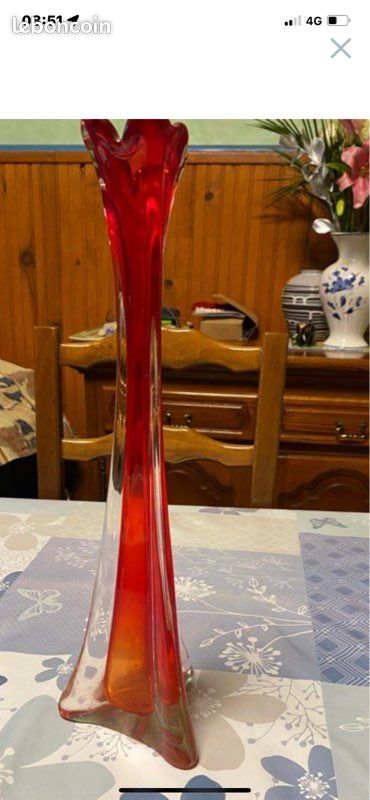 Vase en verre rouge (image 9)