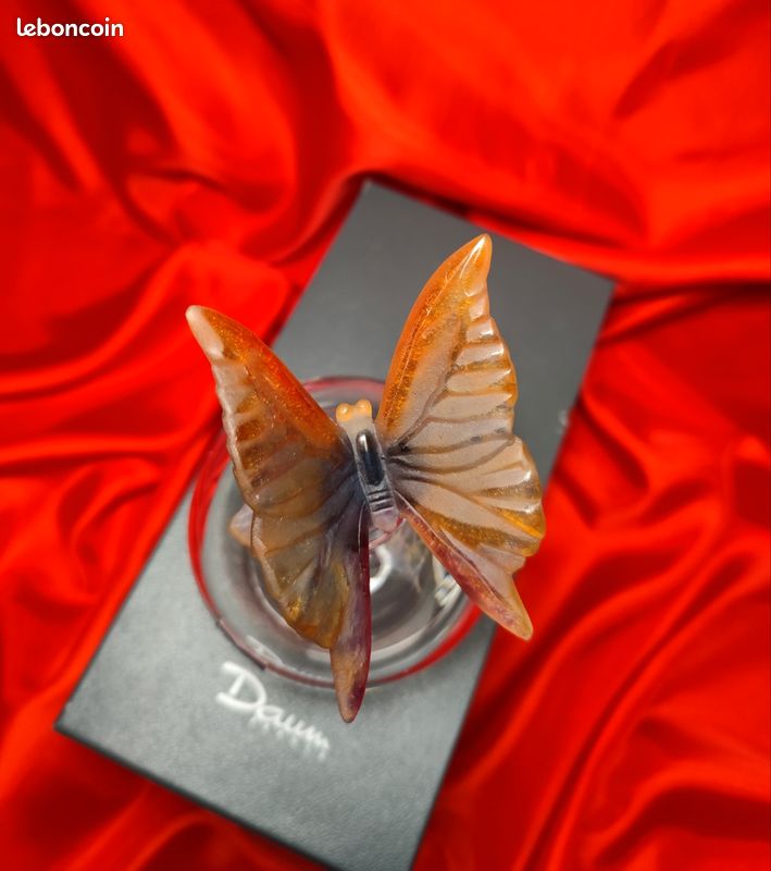 Daum flacon parfum cristal papillon nature (image 4)