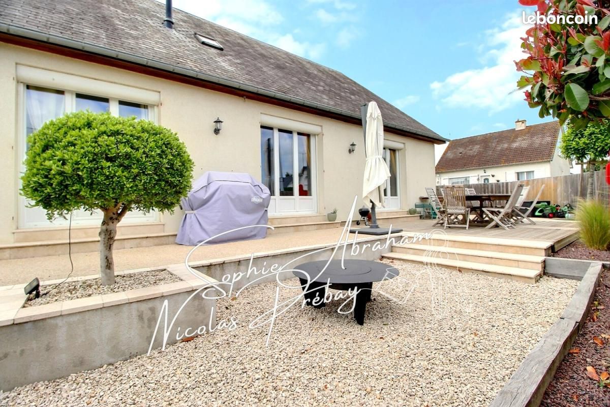 Maison 7 pièces 173 m² · à Angerville · 173 m² · 275 000 €