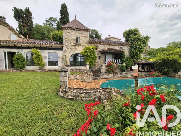 Propriété 9 pièces 330 m²