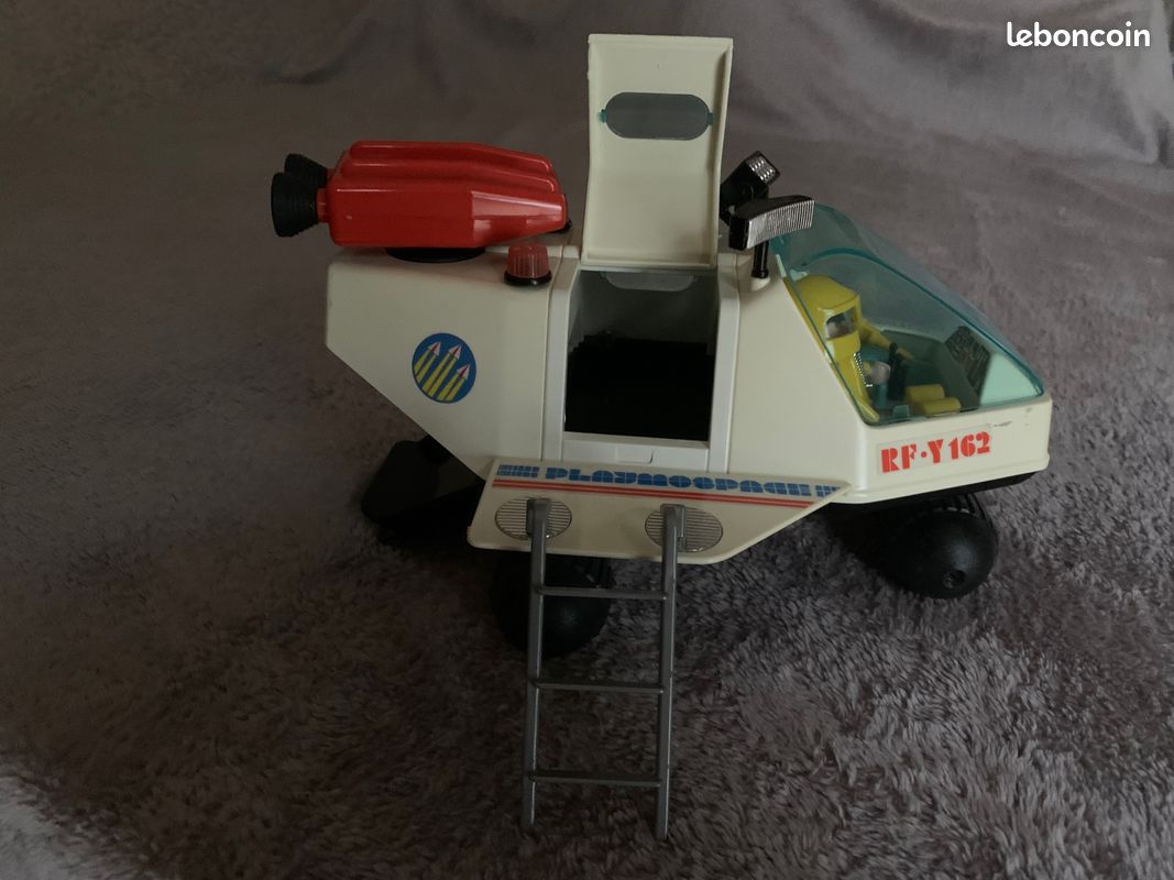 Playmobil - ESA 72011 Fusée d'Exploration sur Mars de l'ESA | Smyths Toys France
