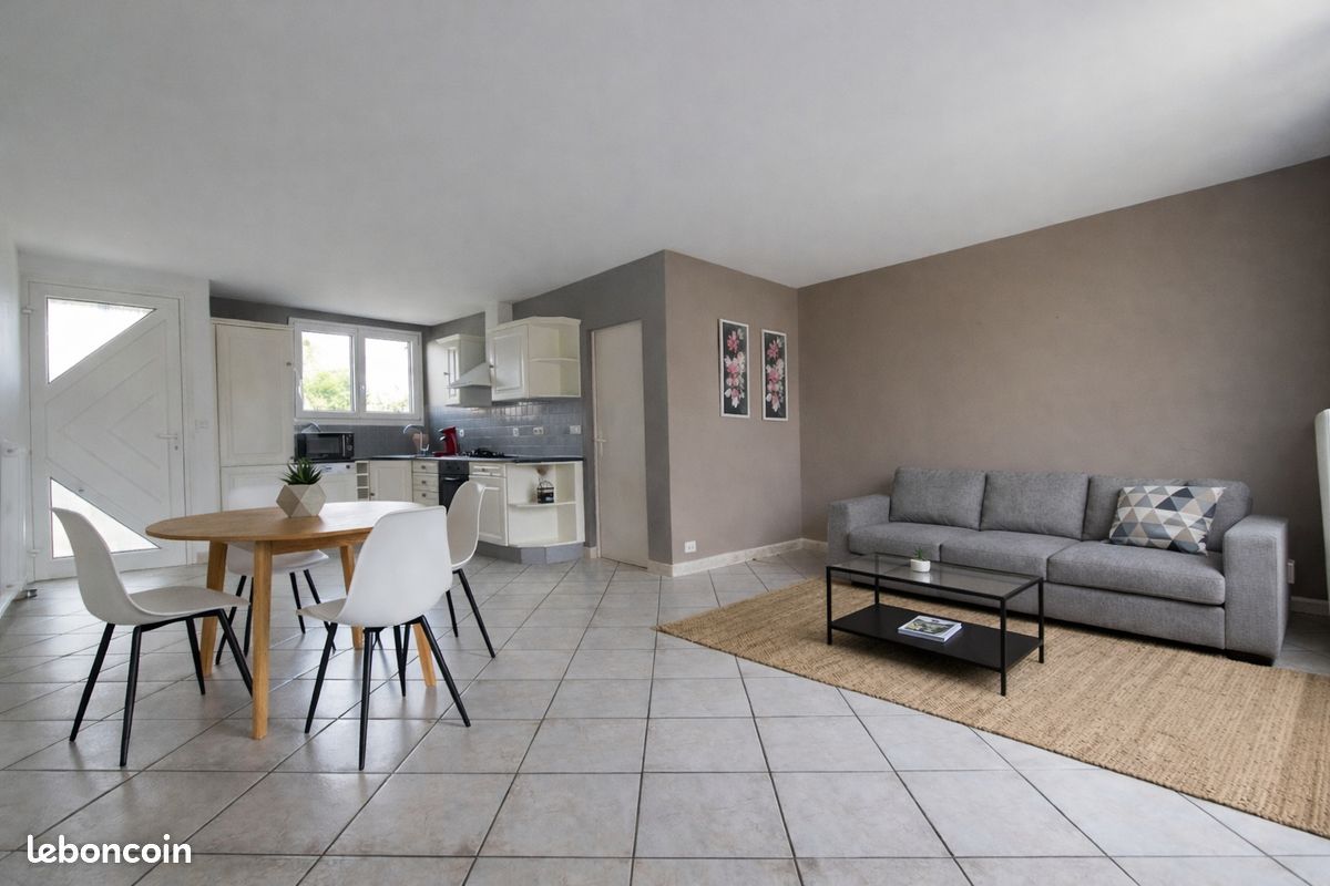 Maison 5 pièces 107 m² · à Niort · 107 m² · 215 000 €