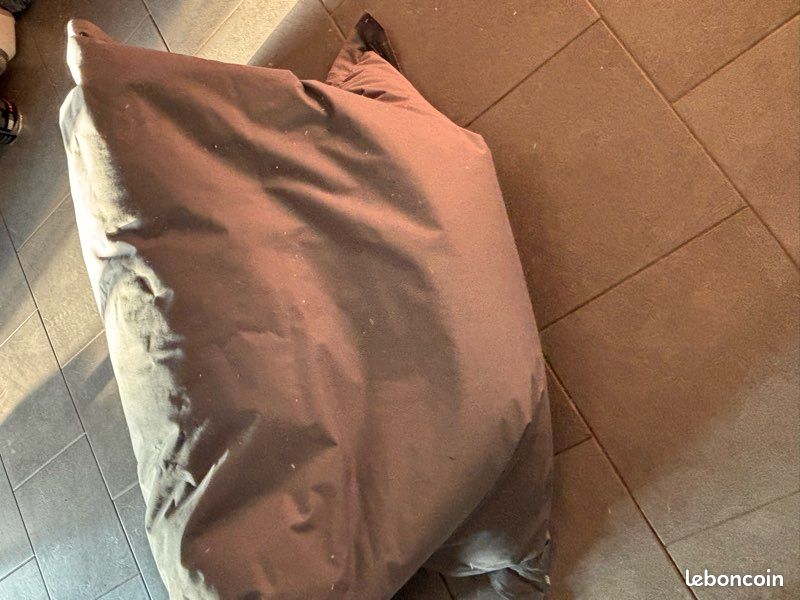 Pouf (image 2)