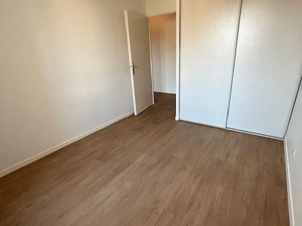 Appartement a louer deuil-la-barre - 3 pièce(s) - 54 m2 - Surfyn