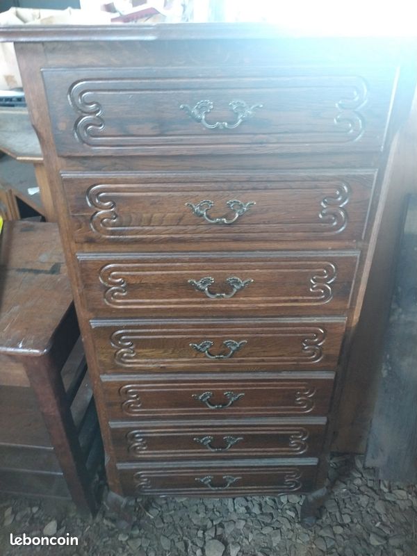 Chiffonnier en bois massif (image 1)