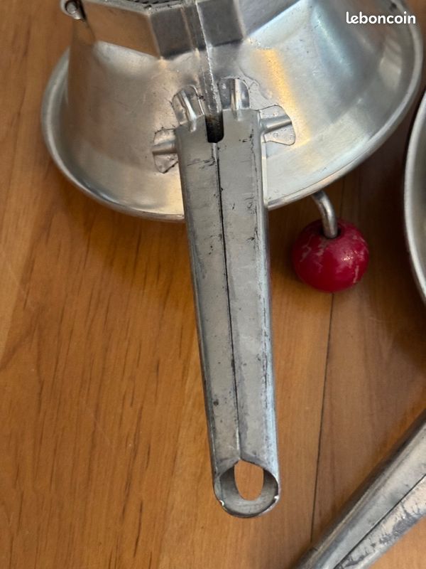 Moulin legumes vintage Moulin-Légumes aluminium 2 tailles passoire retro cuisine (image 15)