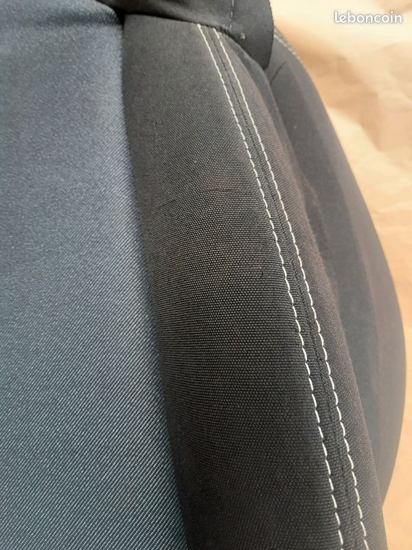Assise de siège pour peugeot 208 (image 2)