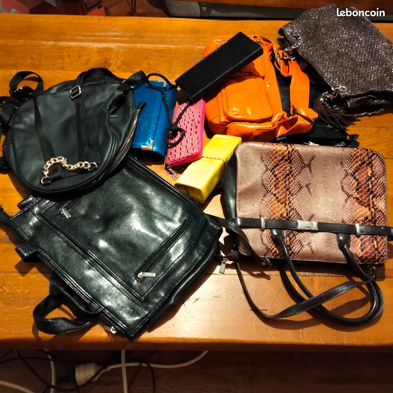 Lot de sacs à main neuf et occasion Accessoires Bagagerie