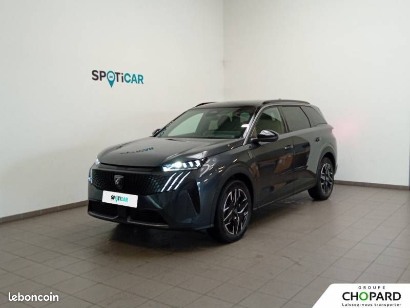 Peugeot 5008 Hybrid 145 e-DCS6 GT (image 22)