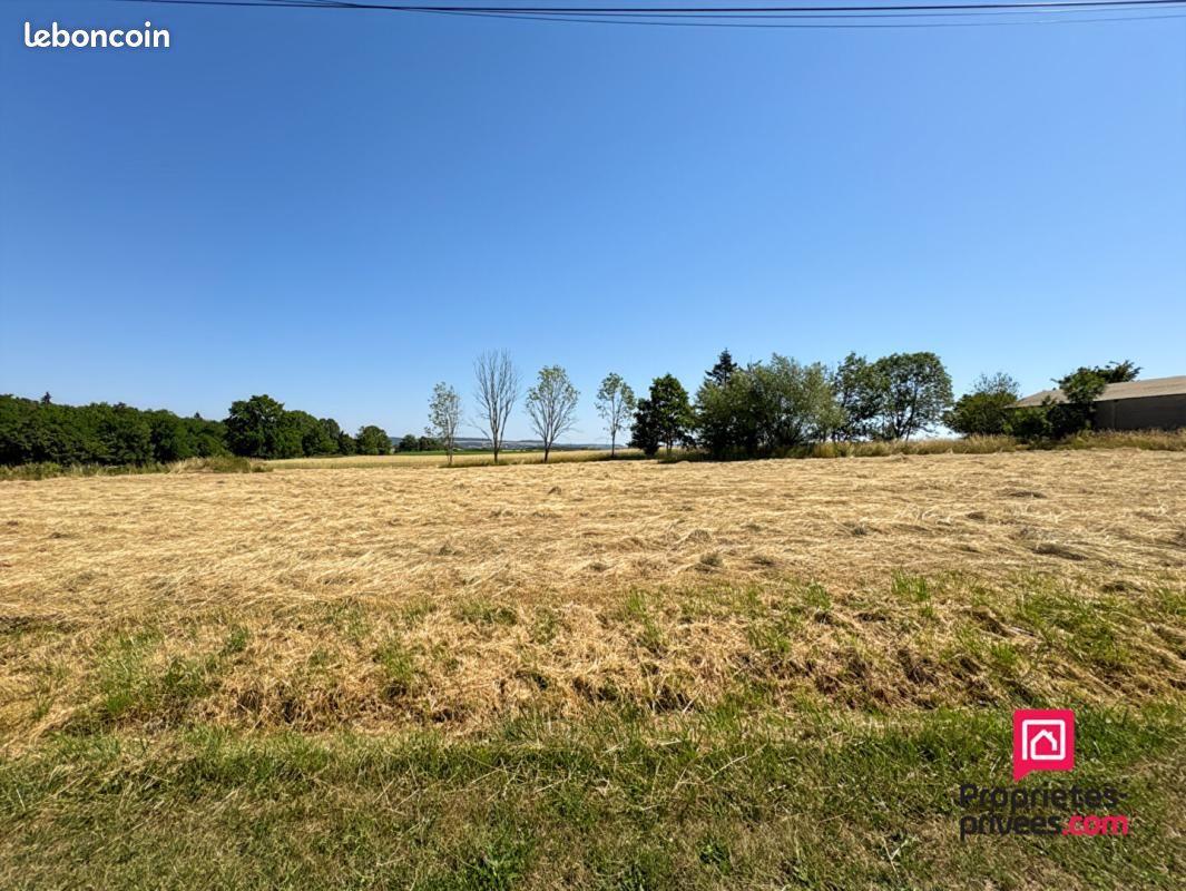 Terrain 1 496 m² Semur En Auxois · à Semur-en-Auxois · 33 000 €