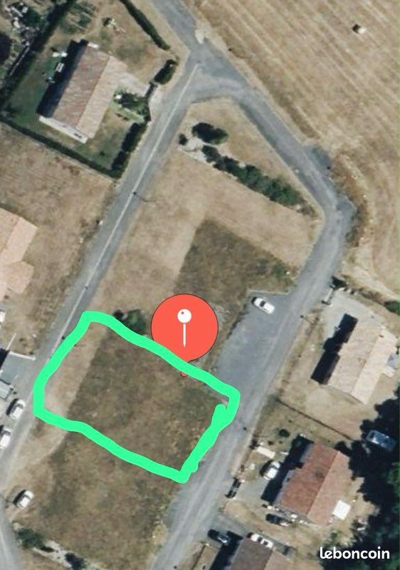 Vente de terrain · à Saint-Claud · 13 000 €