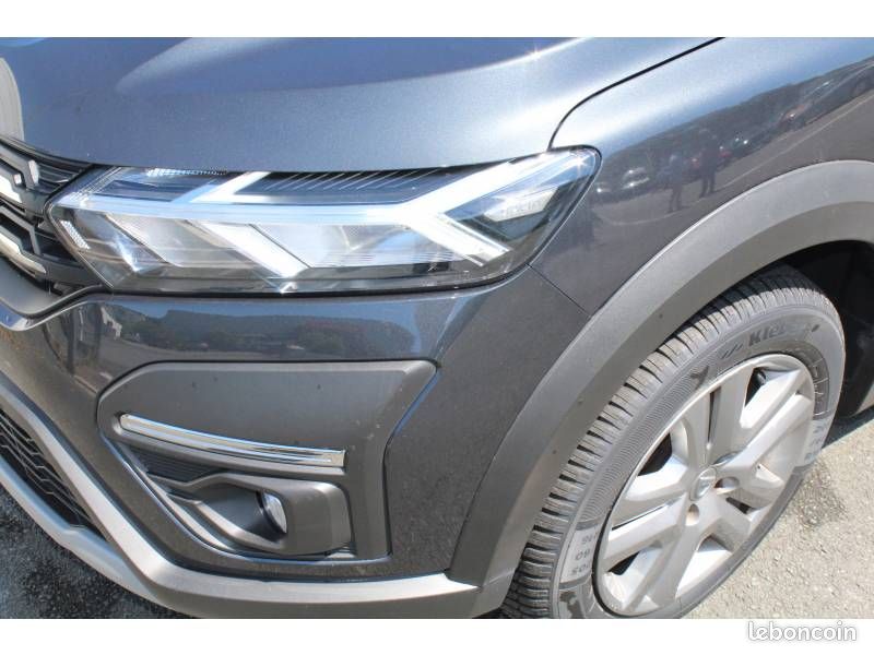 Dacia Sandero TCe 90 CVT - 22 Stepway Confort (image 9)