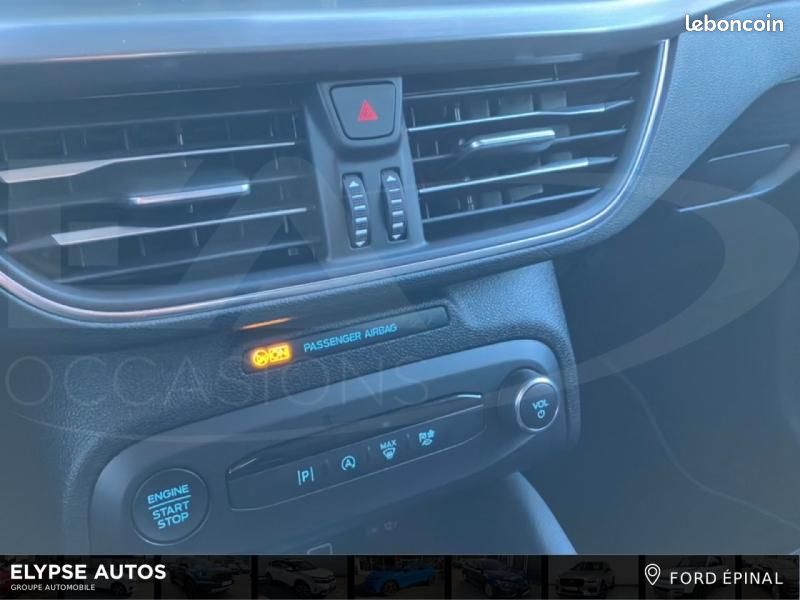 Ford Focus 1.0 EcoBoost mHEV 125ch Titanium X Business (image 24)