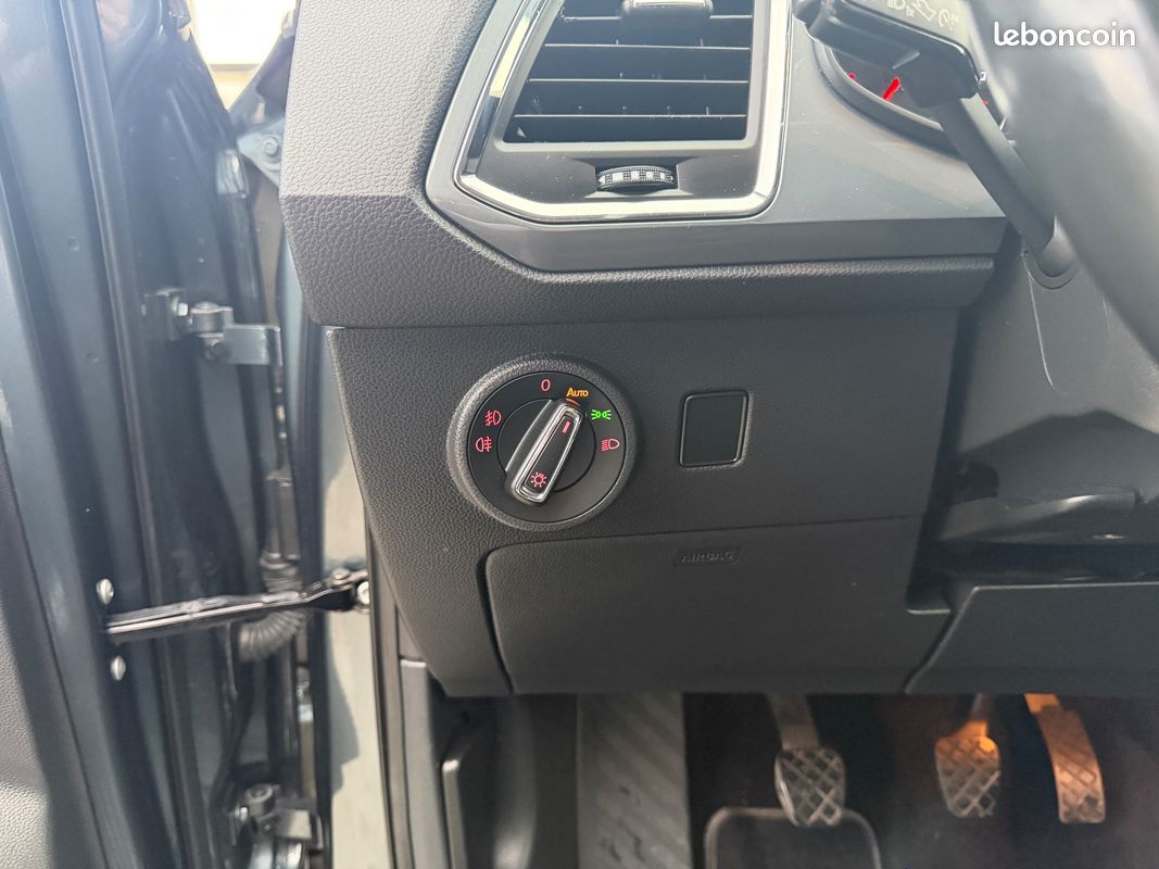 Seat ateca 1.6 tdi 115 ch bvm6 xcellence camera / carplay (image 28)