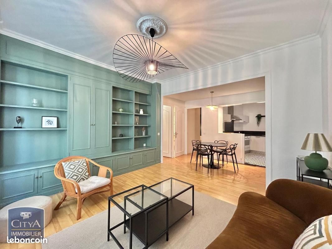 Appartement 3 pièces 65 m² · à Saint-Étienne · 65 m² · 790 €