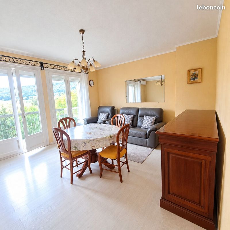 Appartement 3 pièces 61 m² · à Lavelanet · 61 m² · 52 000 €