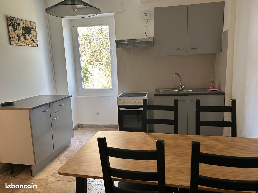 Appartement 2 pièces 40 m² · à Sorgues · 40 m² · 600 €