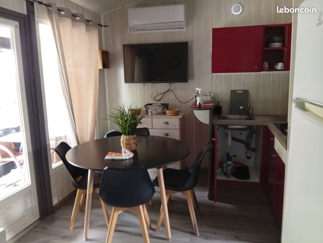 Local commercial 1 pièce 30 m² · à Saint-Rémy-de-Maurienne · 30 m² · 700 €/mois