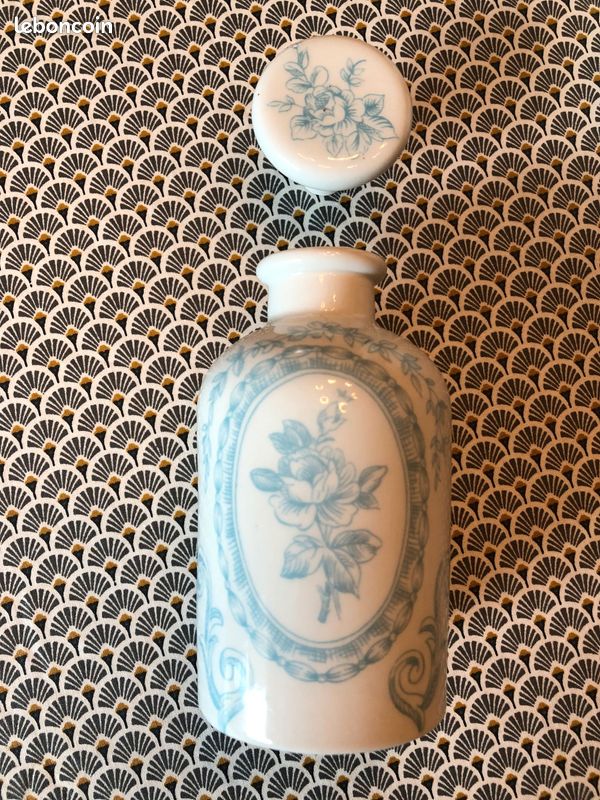 Service de toilette ancien porcelaine de Paris (image 3)