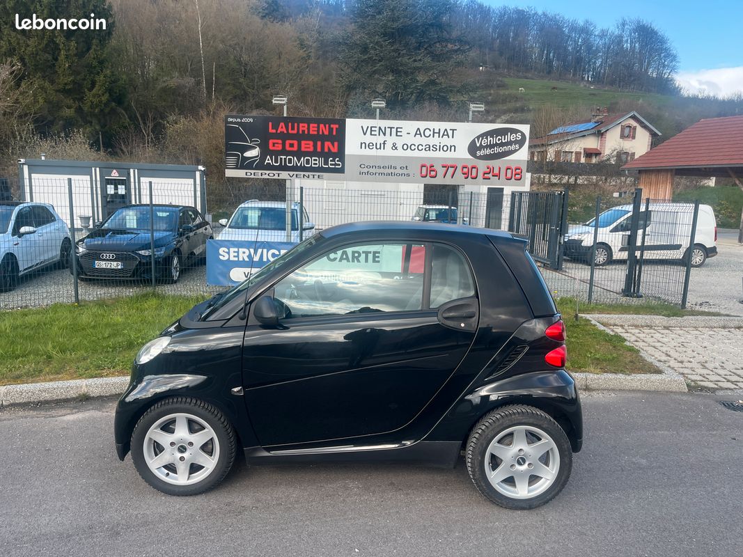 Smart fortwoo (image 2)