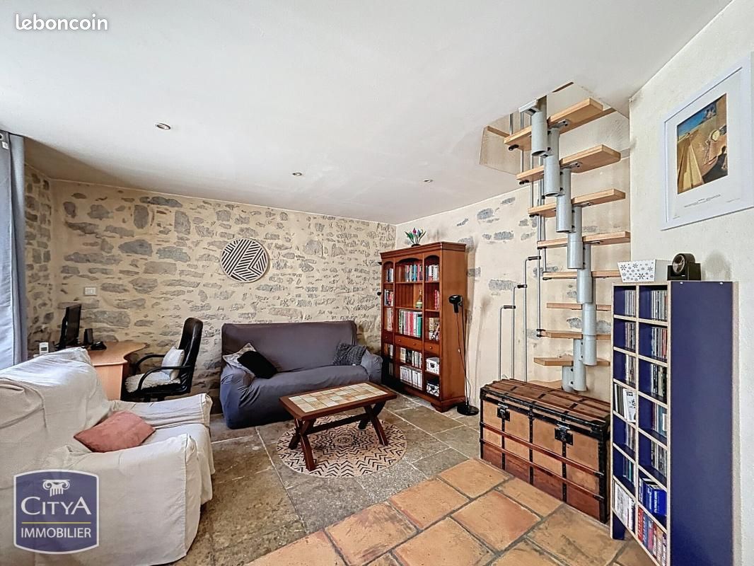 Maison 5 pièces 105 m² · à Caveirac · 105 m² · 255 000 €