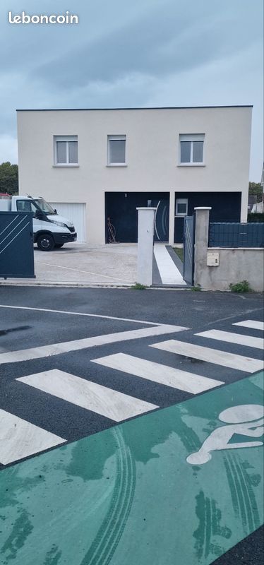 Maison 6 pièces 130 m² · à Nazelles-Négron · 130 m² · 310 000 €