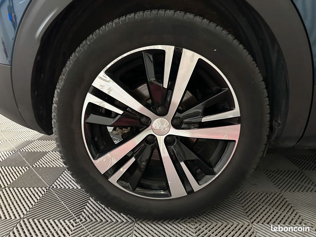 Peugeot 3008 II 1.6 THP Hybrid 225 GT (image 11)