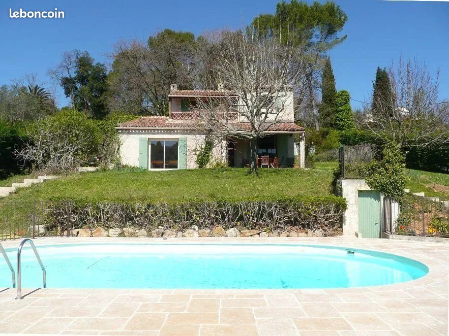 Maison 7 pièces 160 m² · à Opio · 160 m² · 2 900 €/mois