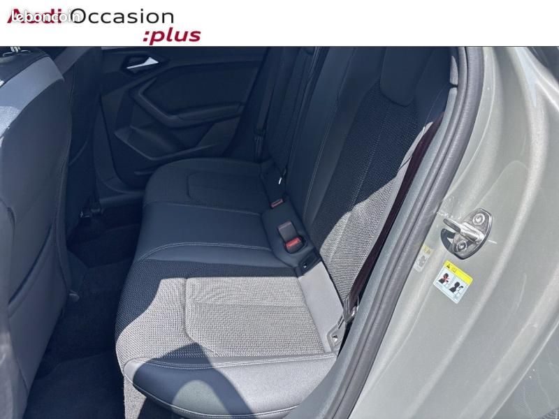 Audi A1 Sportback 30 TFSI 116ch S line S tronic 7 (image 11)