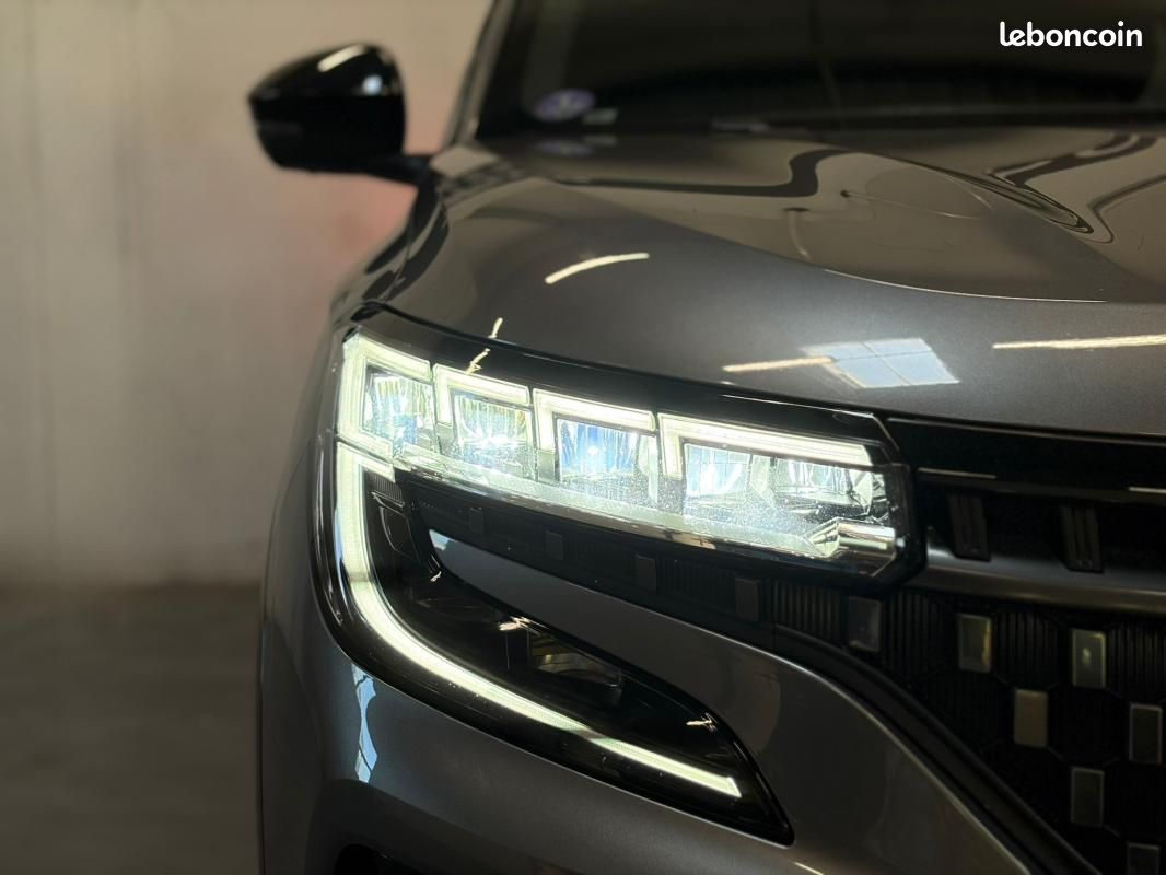 Renault Espace E-Tech hybrid 200 esprit Alpine (image 8)