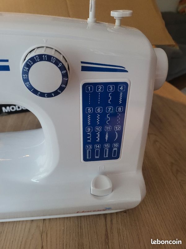 Vend machine à coudre (image 2)