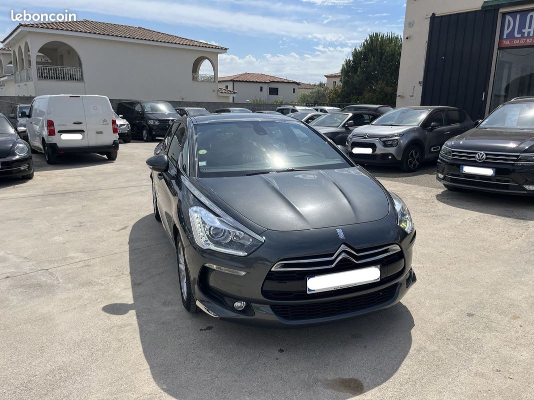 Citroen DS5 2.0 BLUEHDI180 BE CHIC S&S EAT6 (image 1)