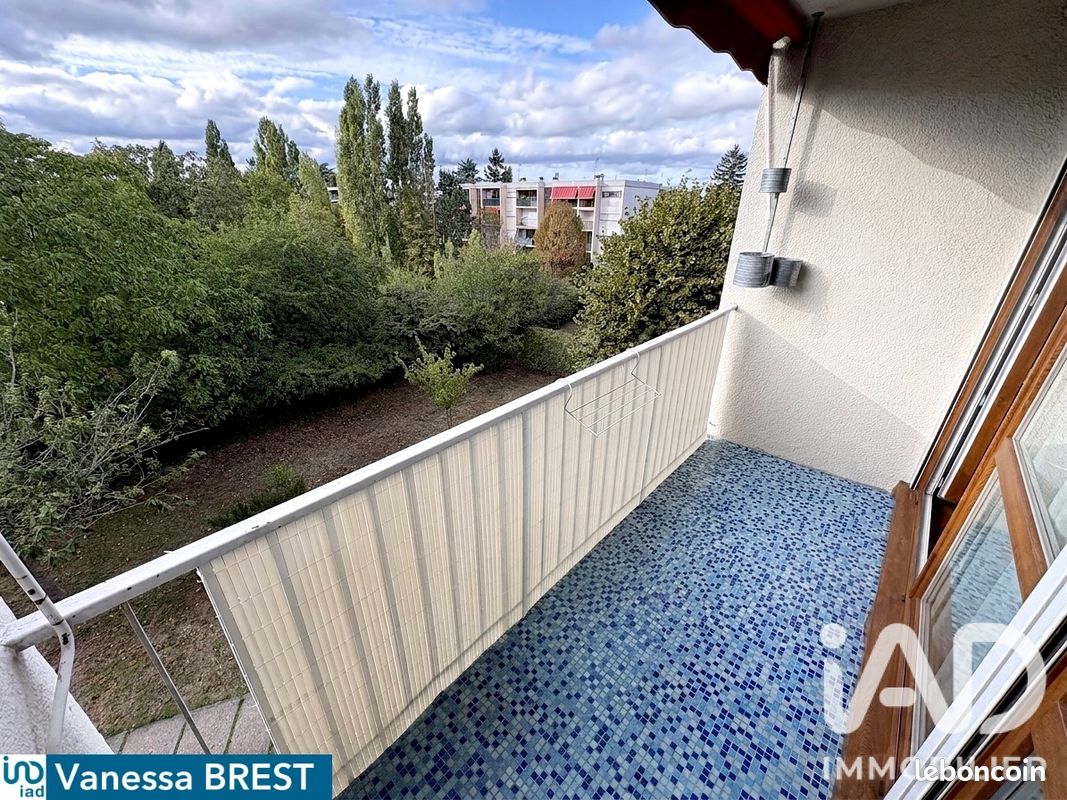 Appartement 5 pièces 93 m² · à Chilly-Mazarin · 93 m² · 230 000 €