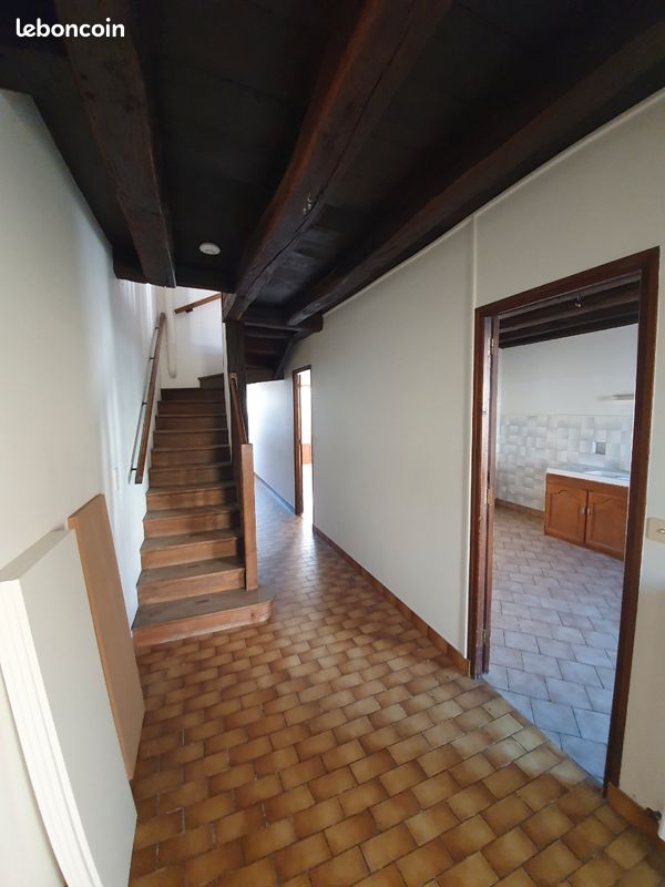 Maison 3 pièces 95 m² · à Saint-Amand-Montrond · 95 m² · 79 500 €