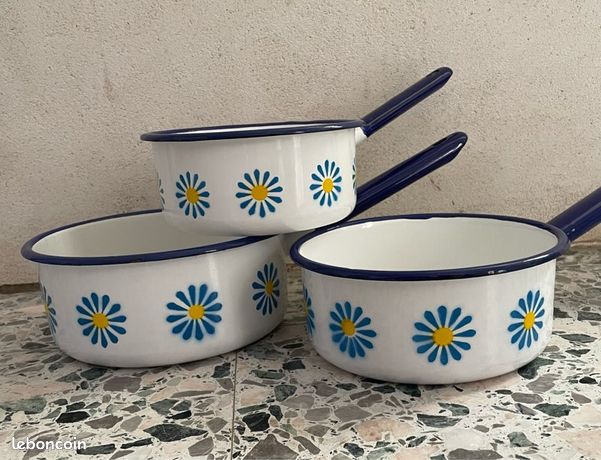 Le creuset casserole poêlon en fonte emaillee jaune n° 20 à Toulouse