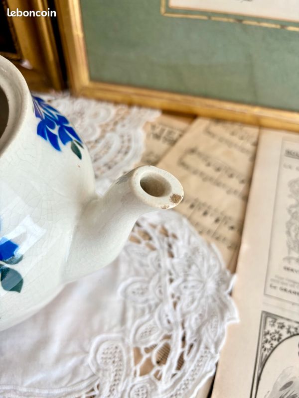 Cafetière / Théière KG Luneville - Réverbère modèle 1950 | €65