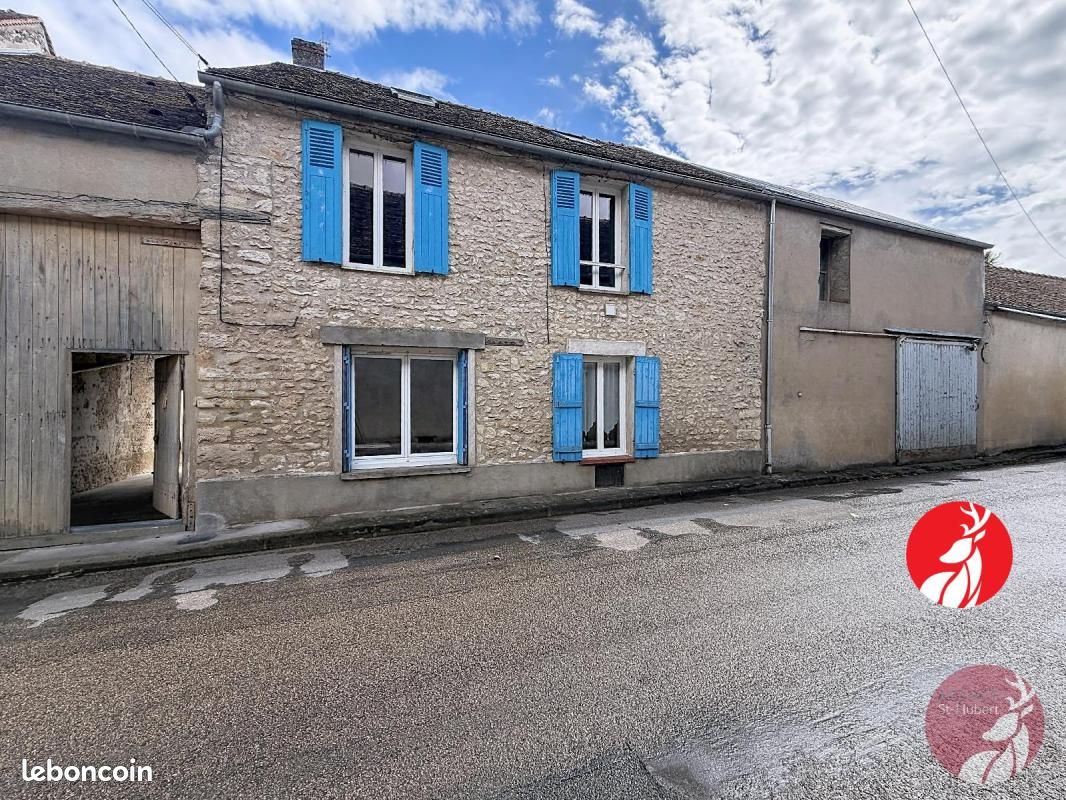 Maison 5 pièces 83 m² · à Ichy · 83 m² · 155 000 €