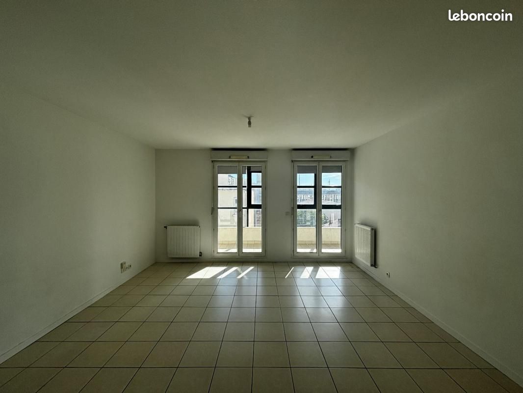 Appartement 3 pièces 93 m² · à Lyon · 93 m² · 1 276 €/mois