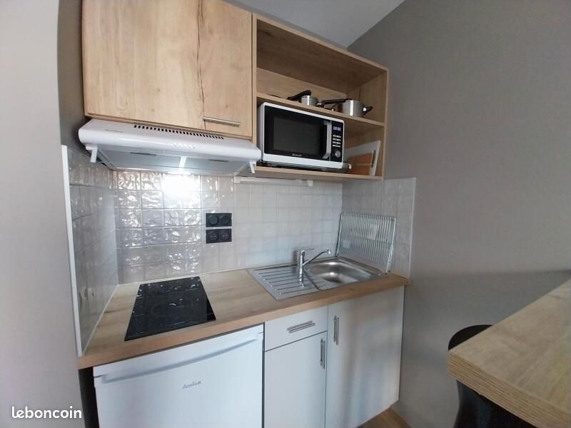 Appartement 1 pièce 18 m² · à Orléans · 18 m² · 575 €