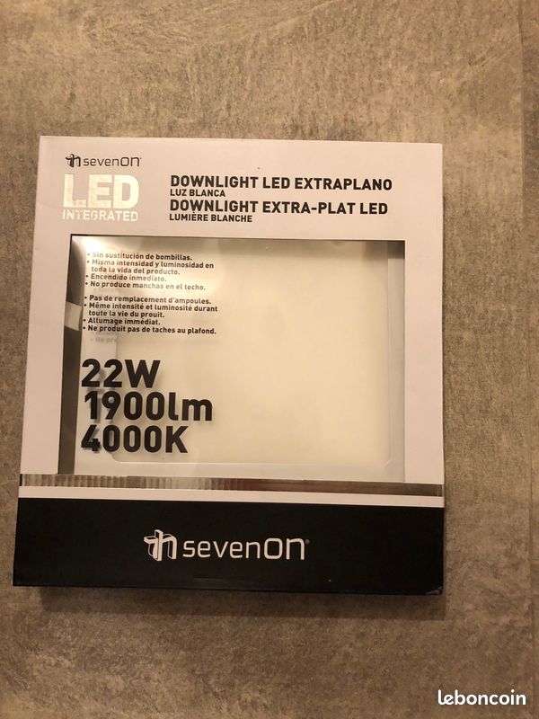 Luminaire carré extra plat downlight LED à encastrer 22W 1900LM ref64292 (image 1)