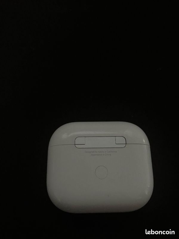 Airpod 3 (image 4)