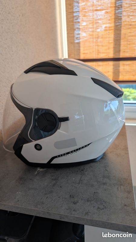 Casque moto femme (image 1)