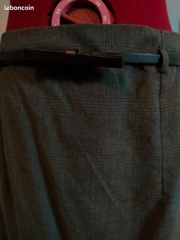 Jupe tailleur mi-longue fendue ceinture (image 7)
