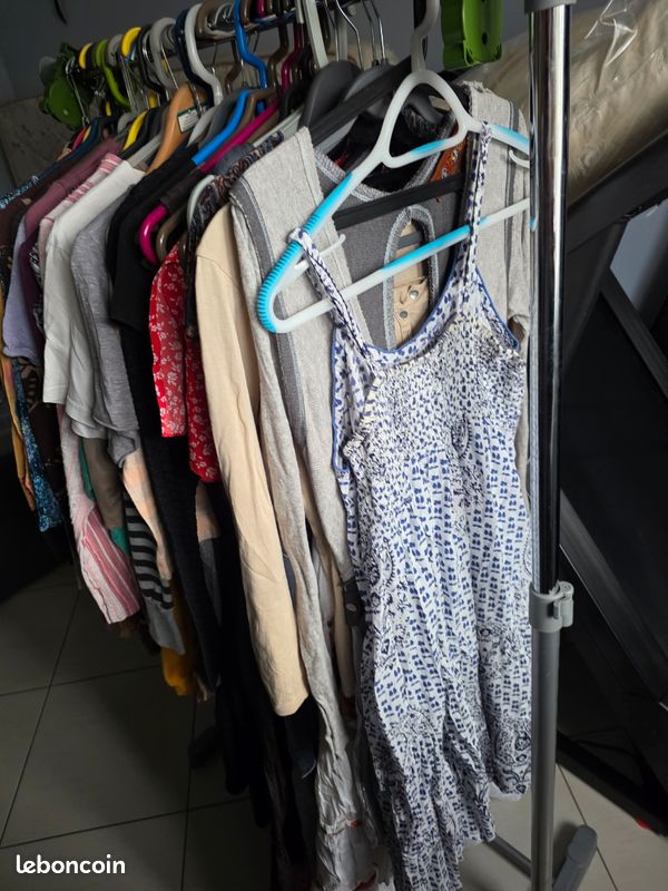 Vide dressing taille 40 Vêtements