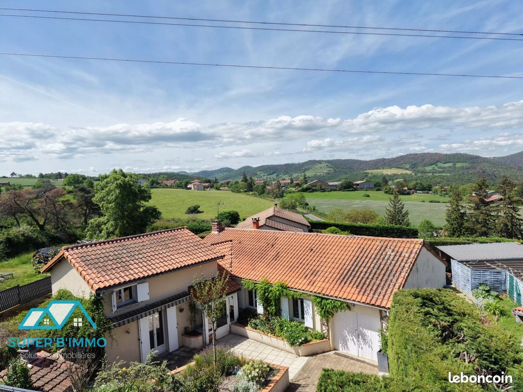Maison 4 pièces 126 m² · à Vieille-Brioude · 126 m² · 185 000 €
