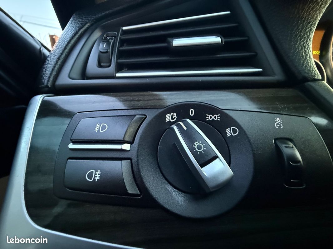 Bmw serie 5 f11 touring 525d 2.0d - 16v turbo xdrive 218cv lounge plus 2013 (image 38)