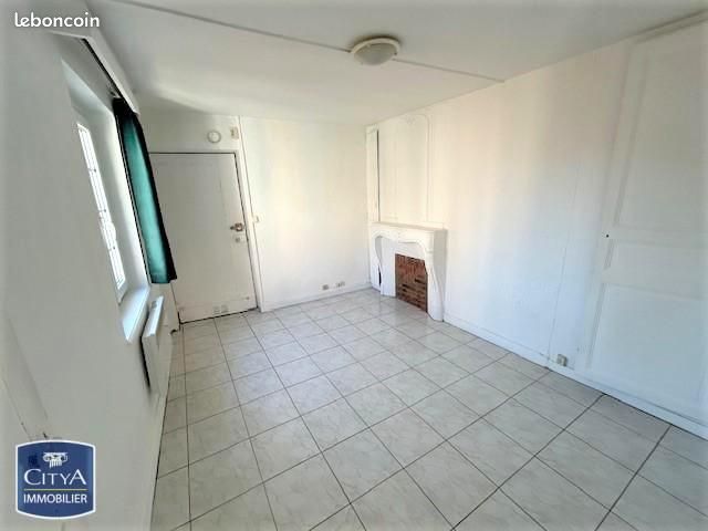 Appartement 2 pièces 24 m² · à Clermont-Ferrand · 24 m² · 400 €/mois